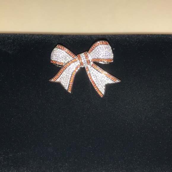 Silver Bow Brooch - Picture 4 of 5